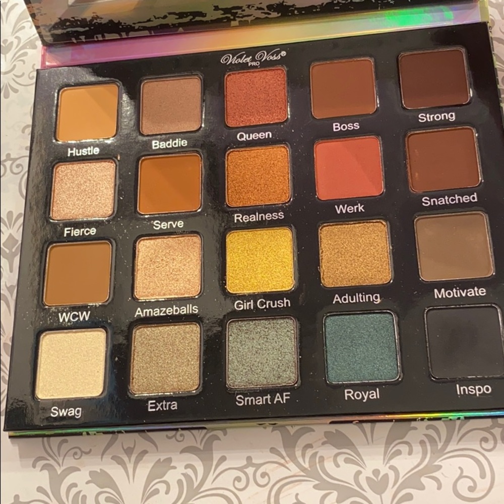 Violet Voss Like a Boss